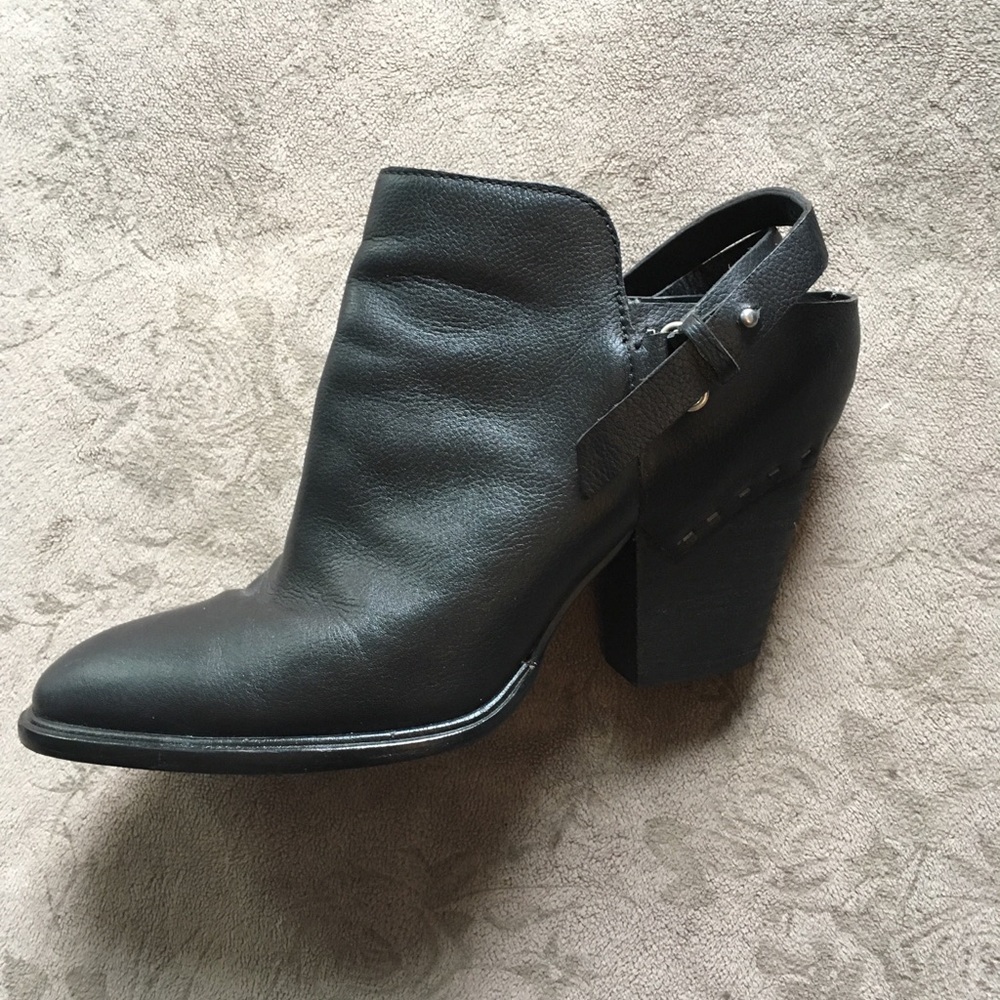 Dolce Vita Sling Back Black Booties